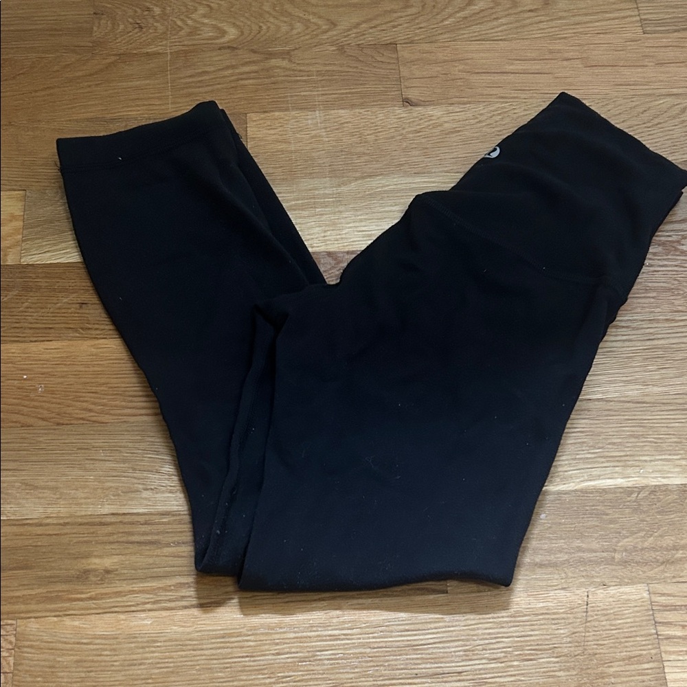 black lululemon align leggings